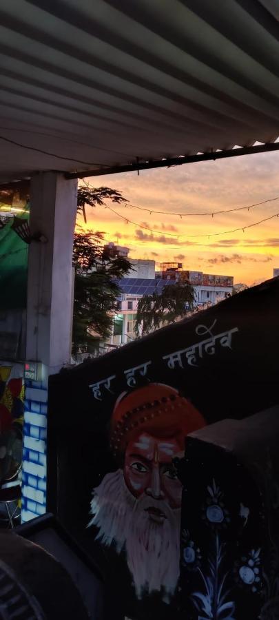 Wanderlust Hostel & Home Stay Varanasi Luaran gambar